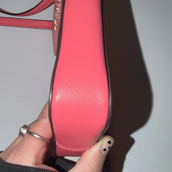 Kate Spade New York Saffiano Pink Leather Crossbody Bag EUC used 2x - Picture 4 of 7